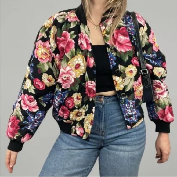 Vintage Liz Claiborne Floral Puffy Bomber Jacket Floral Women's Bomber Jacket - Picture 4 of 16
